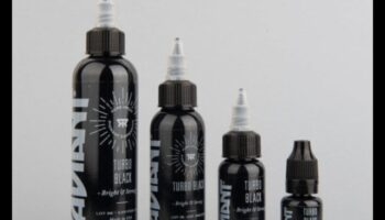 الحبر المشع: تسليط الضوء على الأفكار الإبداعية والمضيئة