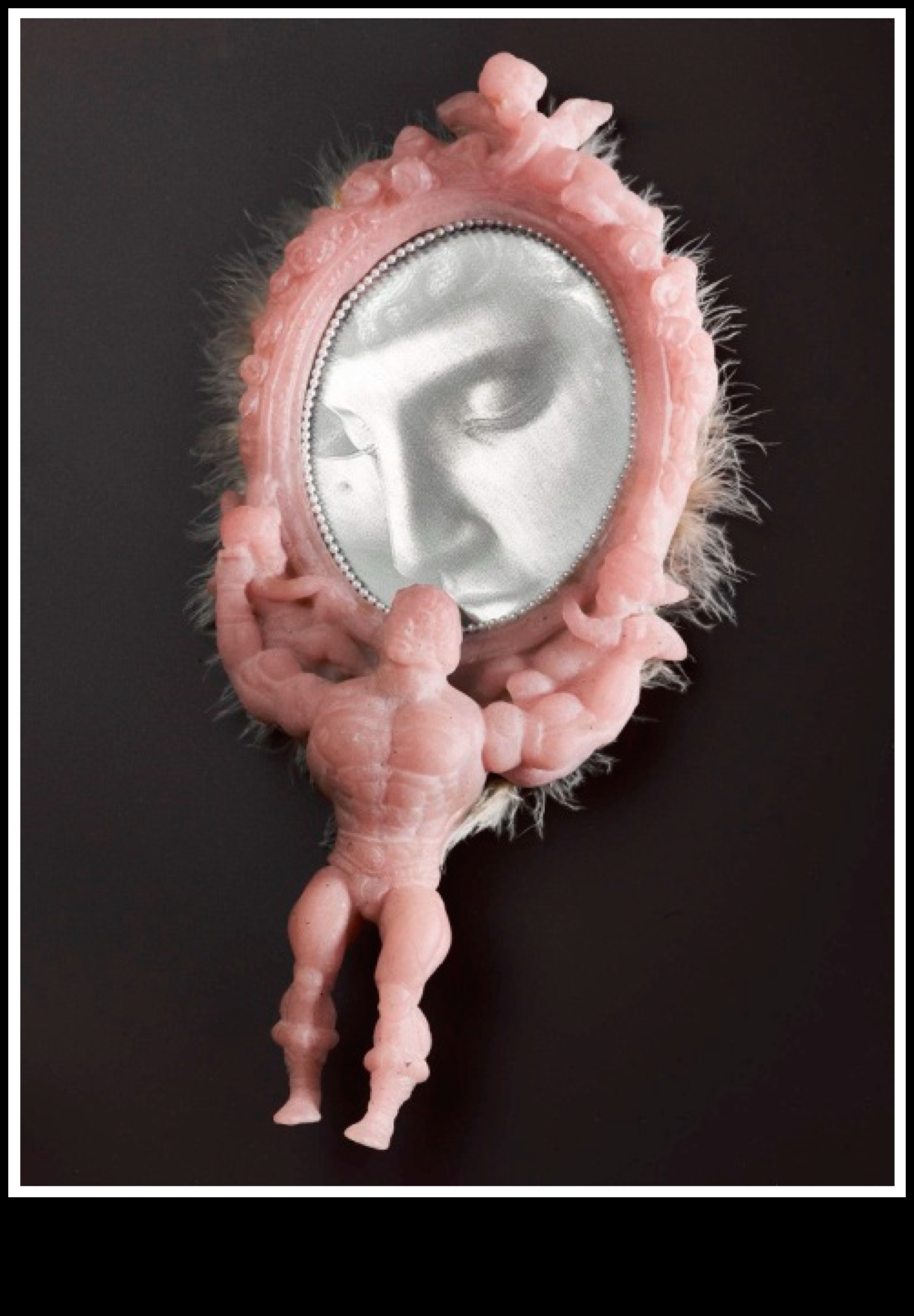 النحات الاجتماعي: صياغة الاتصالات في الساحة الرقمية