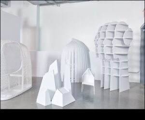 النحات الاجتماعي: صياغة الاتصالات في الساحة الرقمية