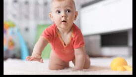 اللعب السلمي: ضمان سلامة الطفل مع كل حركة