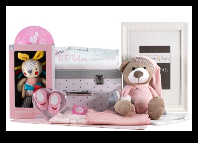 لطيفة ومحبوبة: ألعاب لا تقاوم للسنة الأولى للطفل