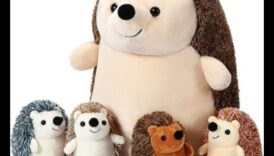 لطيفة ومحبوبة: ألعاب لا تقاوم للسنة الأولى للطفل