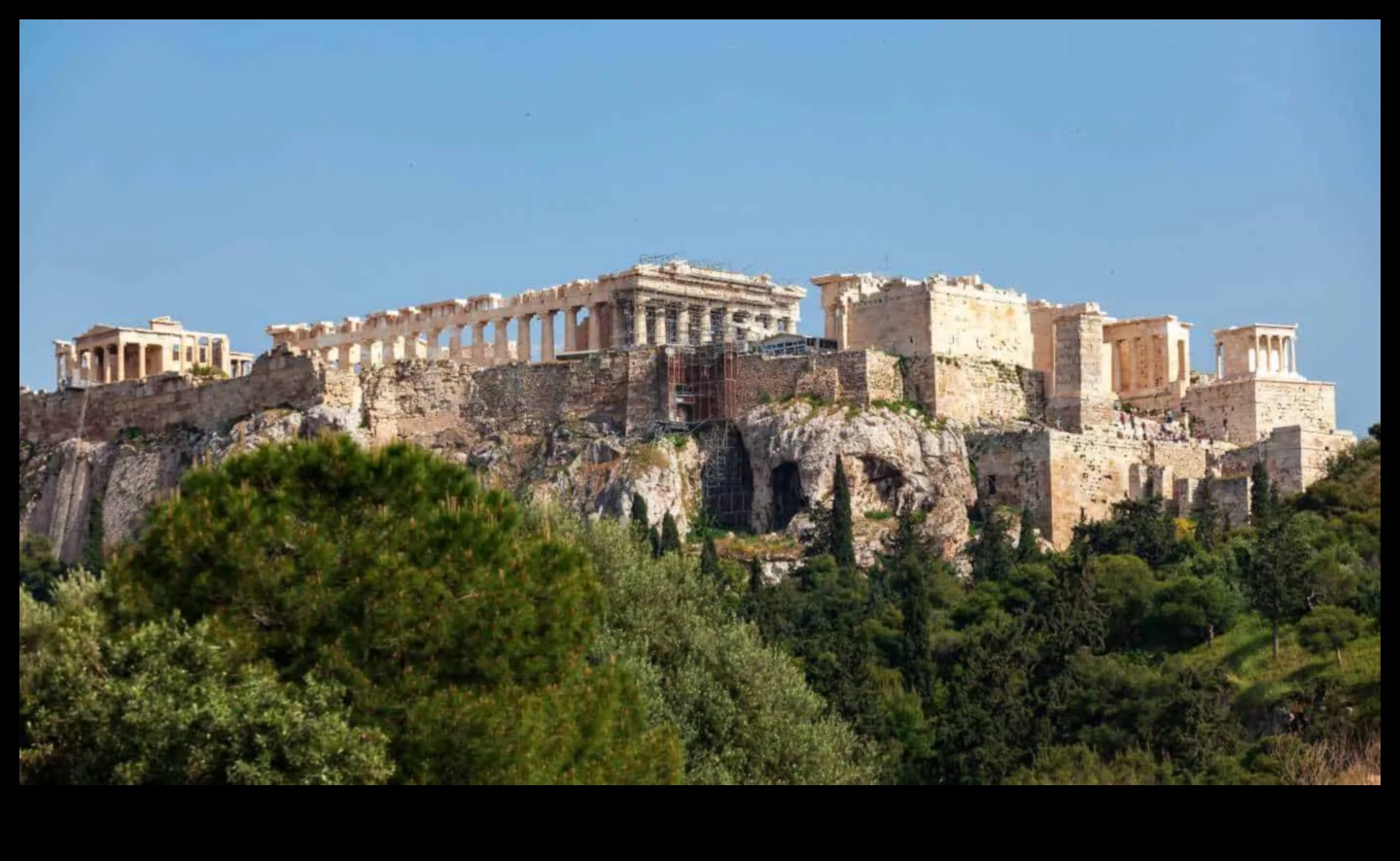 كنوز المعبد: قطع أثرية من المواقع المقدسة اليونانية